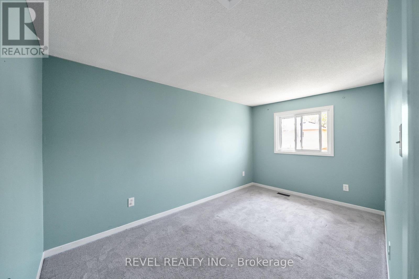 11 Carr Drive, Ajax, Ontario  L1T 3E1 - Photo 15 - E13227350