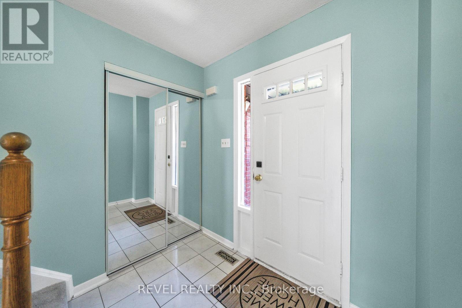 11 Carr Drive, Ajax, Ontario  L1T 3E1 - Photo 6 - E13227350