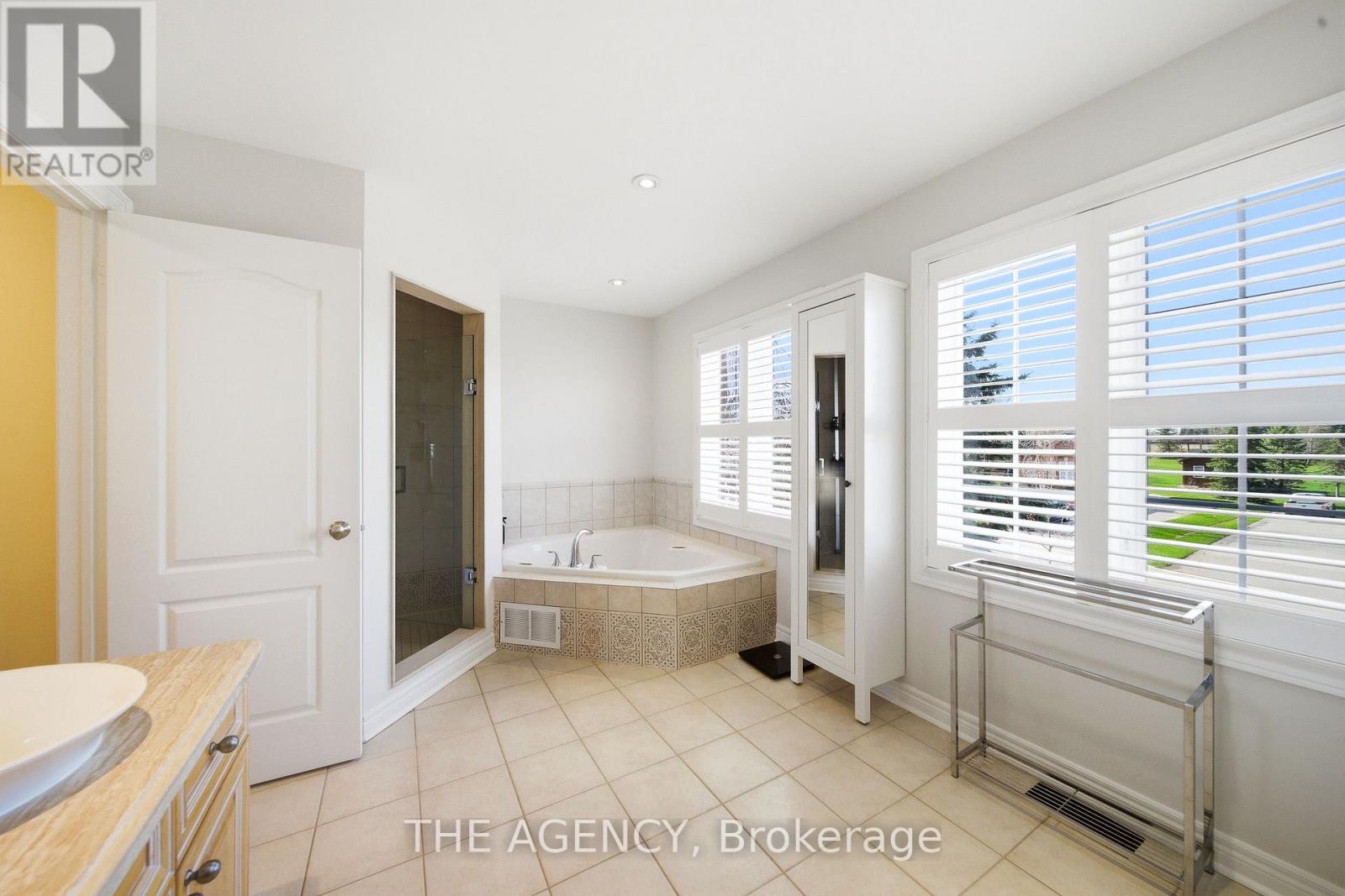 147 Mactaggart Drive, King, Ontario  L0G 1N0 - Photo 31 - N13227236