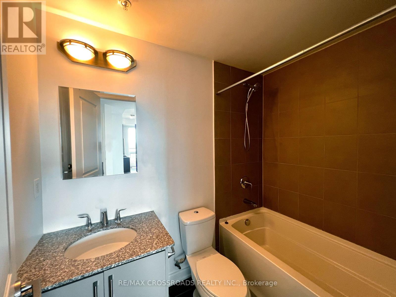1210 - 9088 Yong Street, Richmond Hill, Ontario  L4C 6Z9 - Photo 24 - N13227270