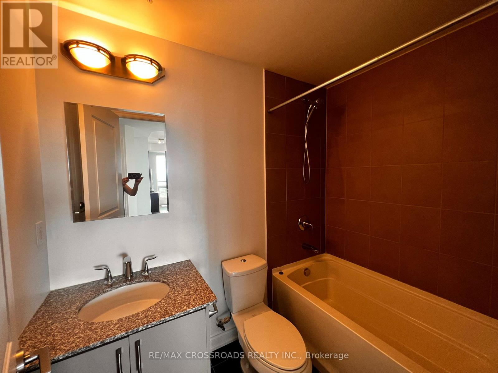 1210 - 9088 Yong Street, Richmond Hill, Ontario  L4C 6Z9 - Photo 25 - N13227270