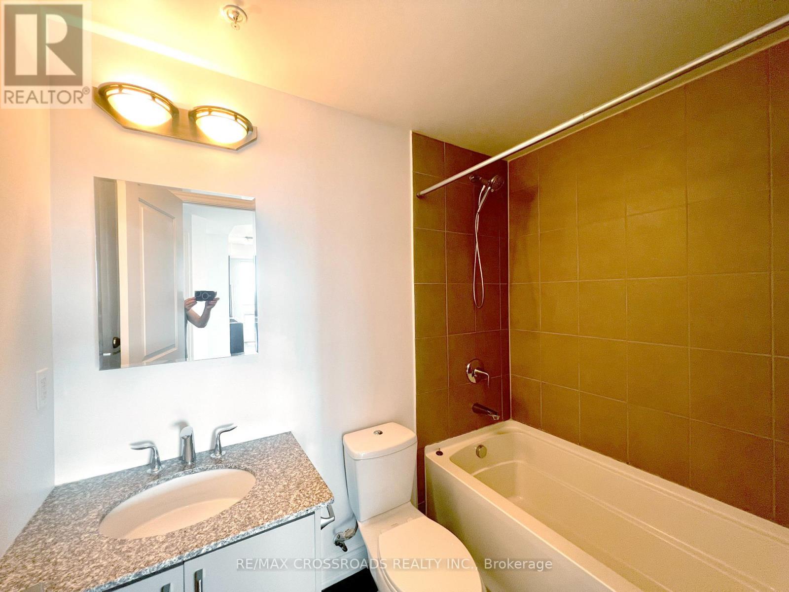 1210 - 9088 Yong Street, Richmond Hill, Ontario  L4C 6Z9 - Photo 26 - N13227270
