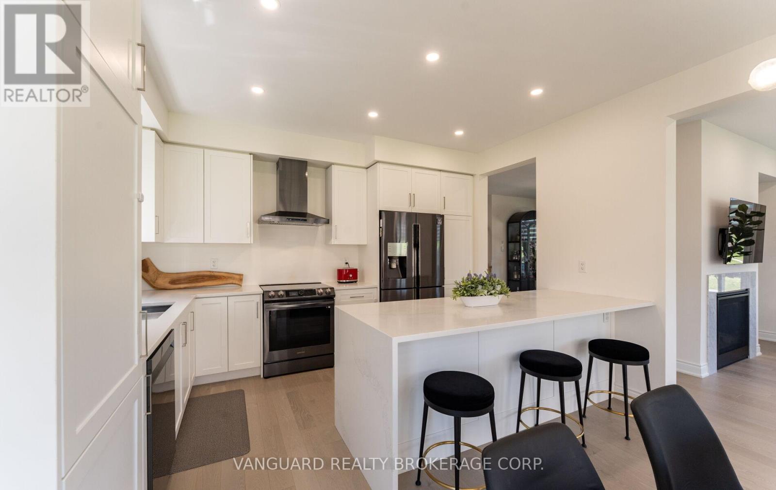 158 Scarlet Way, Bradford West Gwillimbury, Ontario  L3Z 4J2 - Photo 22 - N13227320