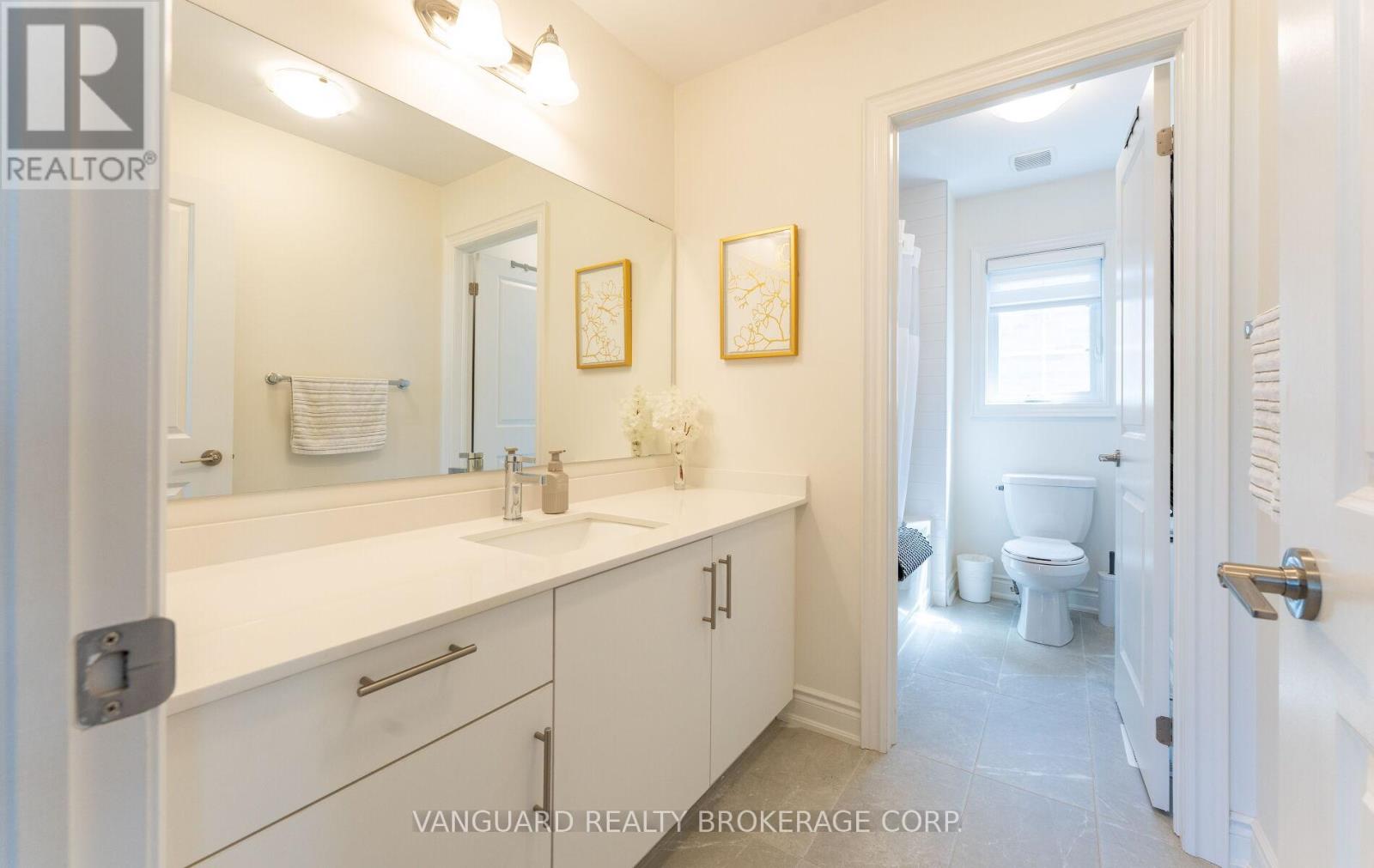 158 Scarlet Way, Bradford West Gwillimbury, Ontario  L3Z 4J2 - Photo 46 - N13227320