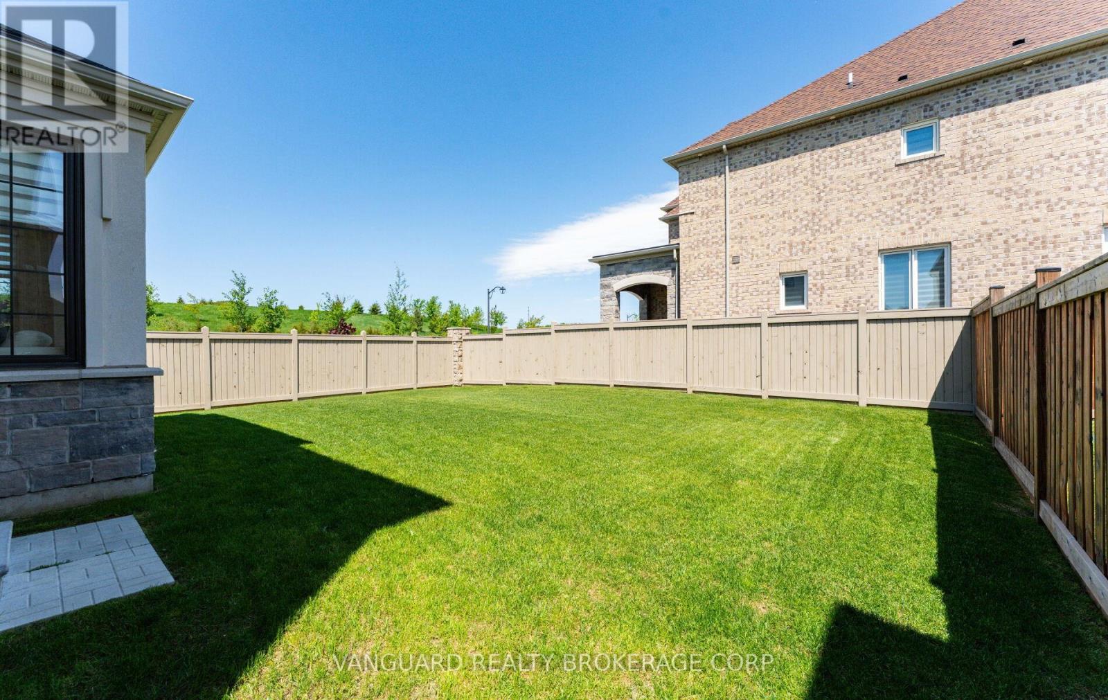 158 Scarlet Way, Bradford West Gwillimbury, Ontario  L3Z 4J2 - Photo 50 - N13227320