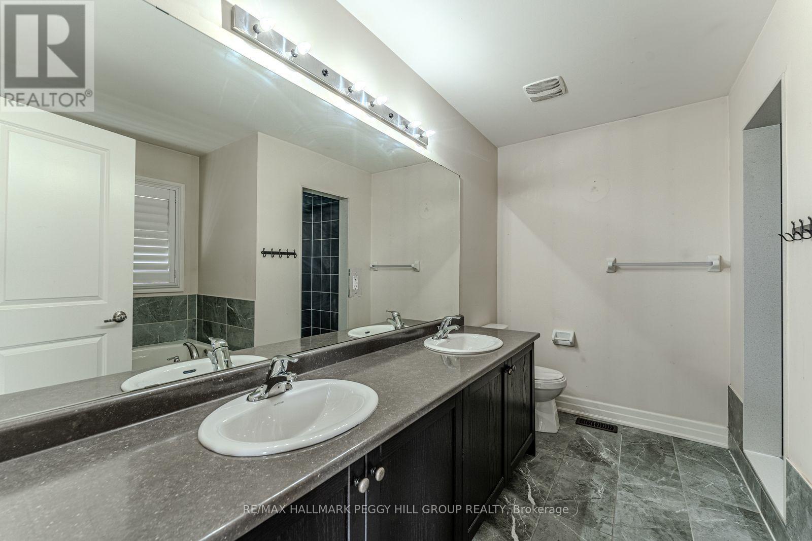 Upper - 17 Wagner Crescent, Essa, Ontario  L3W 0P4 - Photo 10 - N13227386