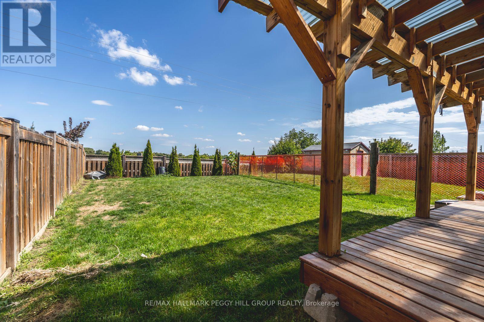 Upper - 17 Wagner Crescent, Essa, Ontario  L3W 0P4 - Photo 13 - N13227386