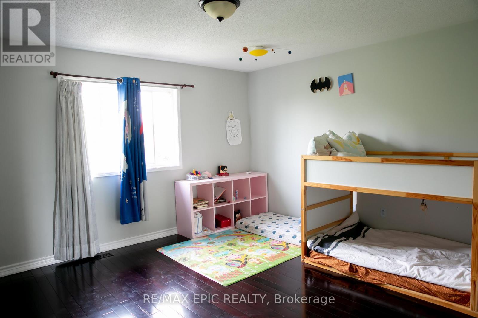 45 Golden Meadow Drive, Markham, Ontario  L6E 1E4 - Photo 12 - N13227396