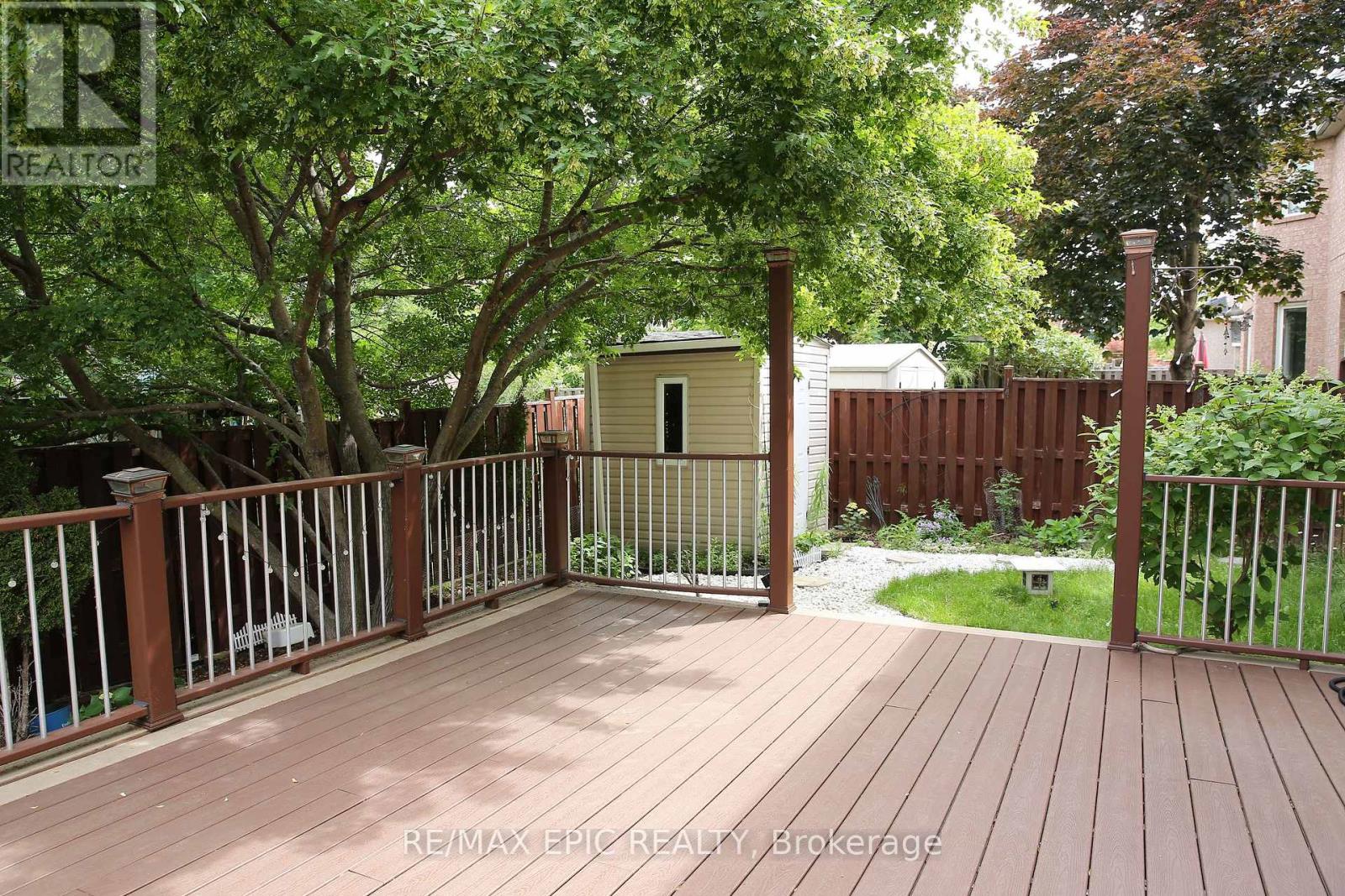 45 Golden Meadow Drive, Markham, Ontario  L6E 1E4 - Photo 21 - N13227396