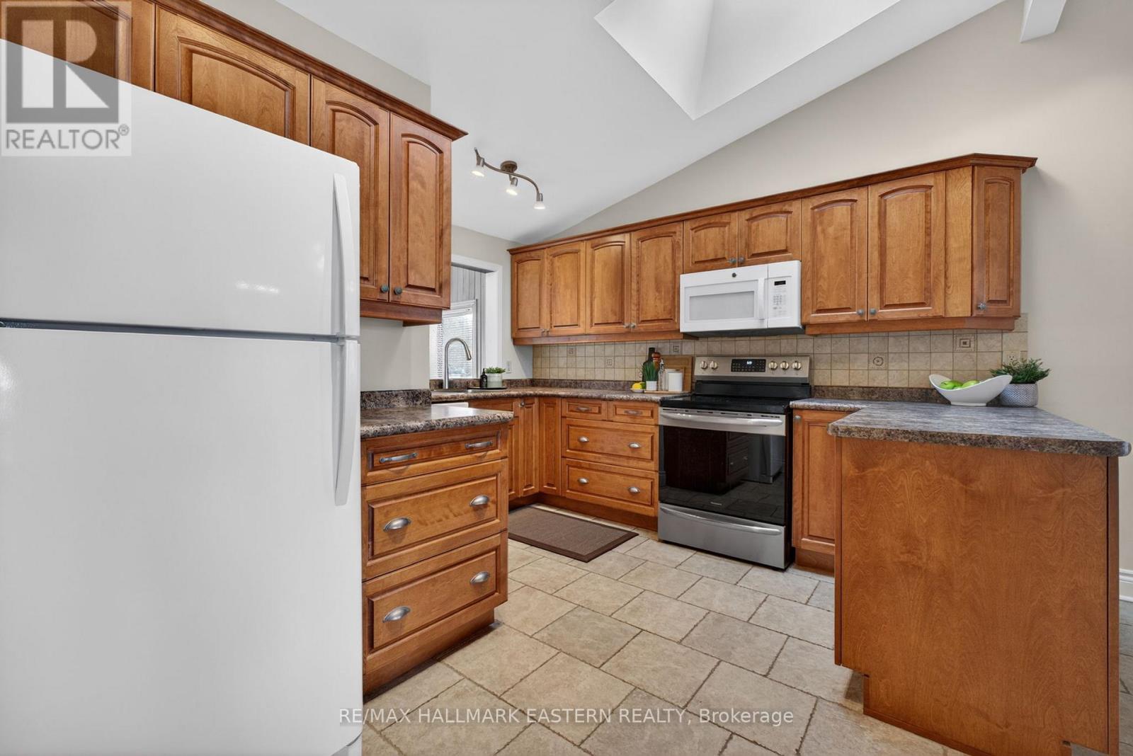 101 Westview Drive, Kawartha Lakes, Ontario  K0L 2W0 - Photo 15 - X13227886