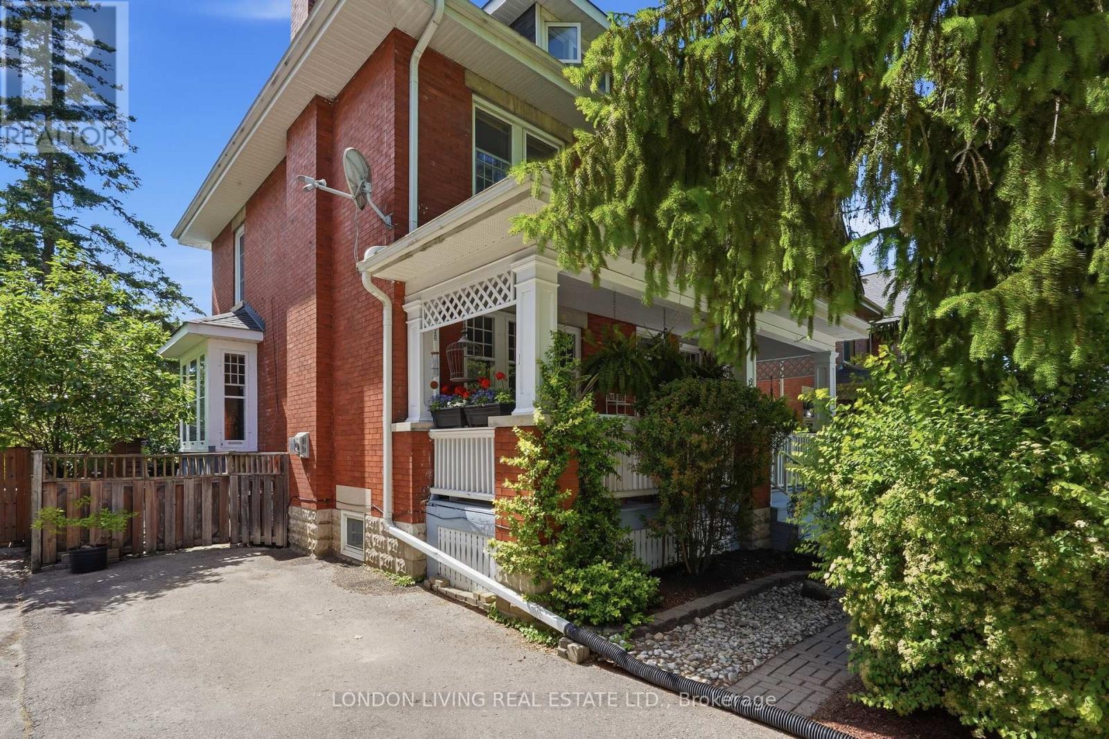 19 Belgrave Avenue, London South, Ontario  N6C 4B3 - Photo 2 - X13227624