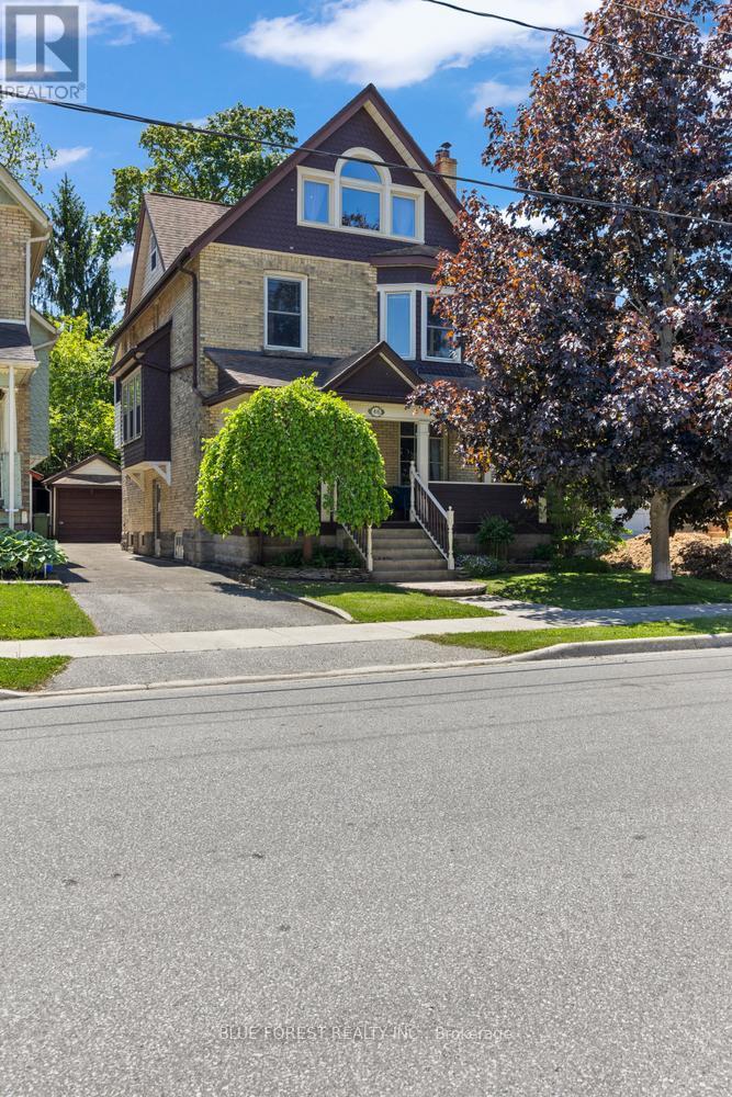46 Gladstone Avenue, St. Thomas, Ontario  N5R 2L6 - Photo 2 - X13227626