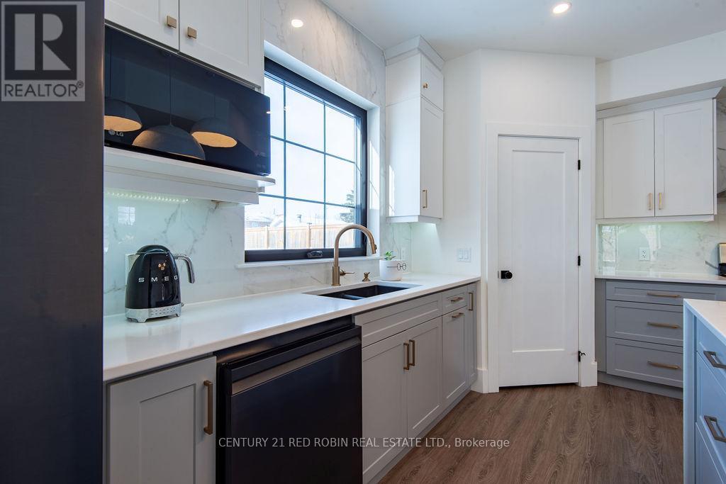 18 Mcnab Street, Strathroy-Caradoc, Ontario  N7G 2E9 - Photo 5 - X13227668