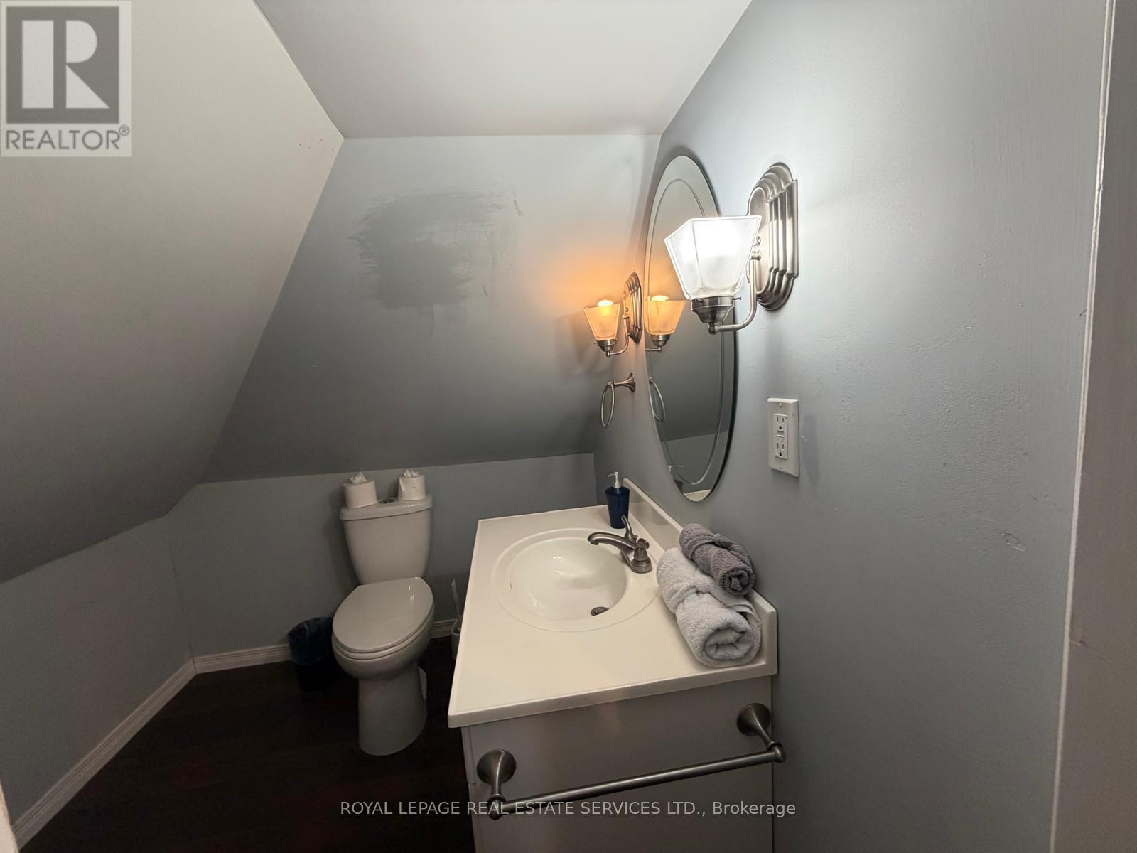 Upper Level - 100 Essa Road, Barrie, Ontario  L4N 3K7 - Photo 24 - S13227406
