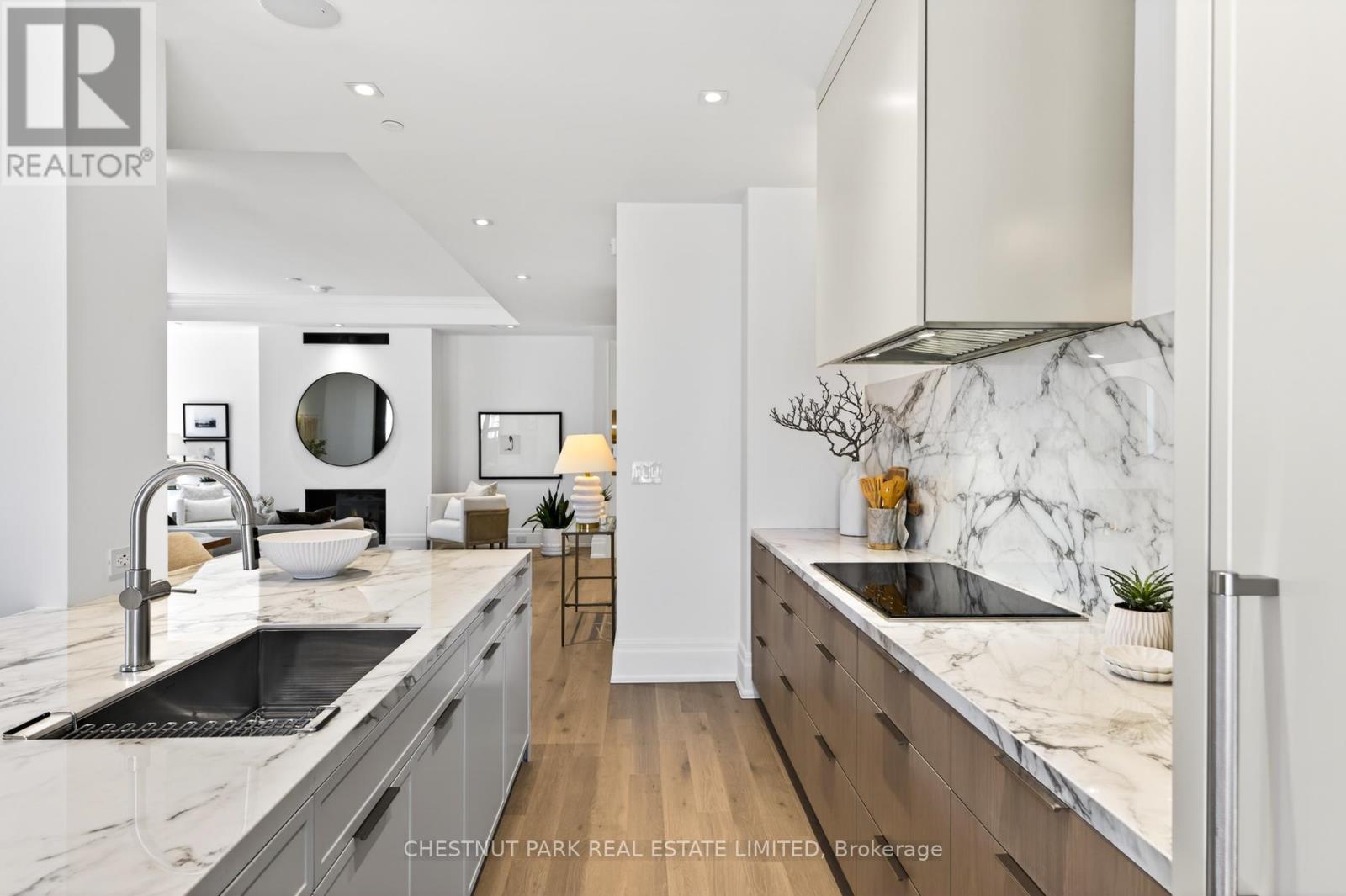 202 - 77 Clarendon Avenue, Toronto, Ontario  M4V 0B8 - Photo 14 - C12852126