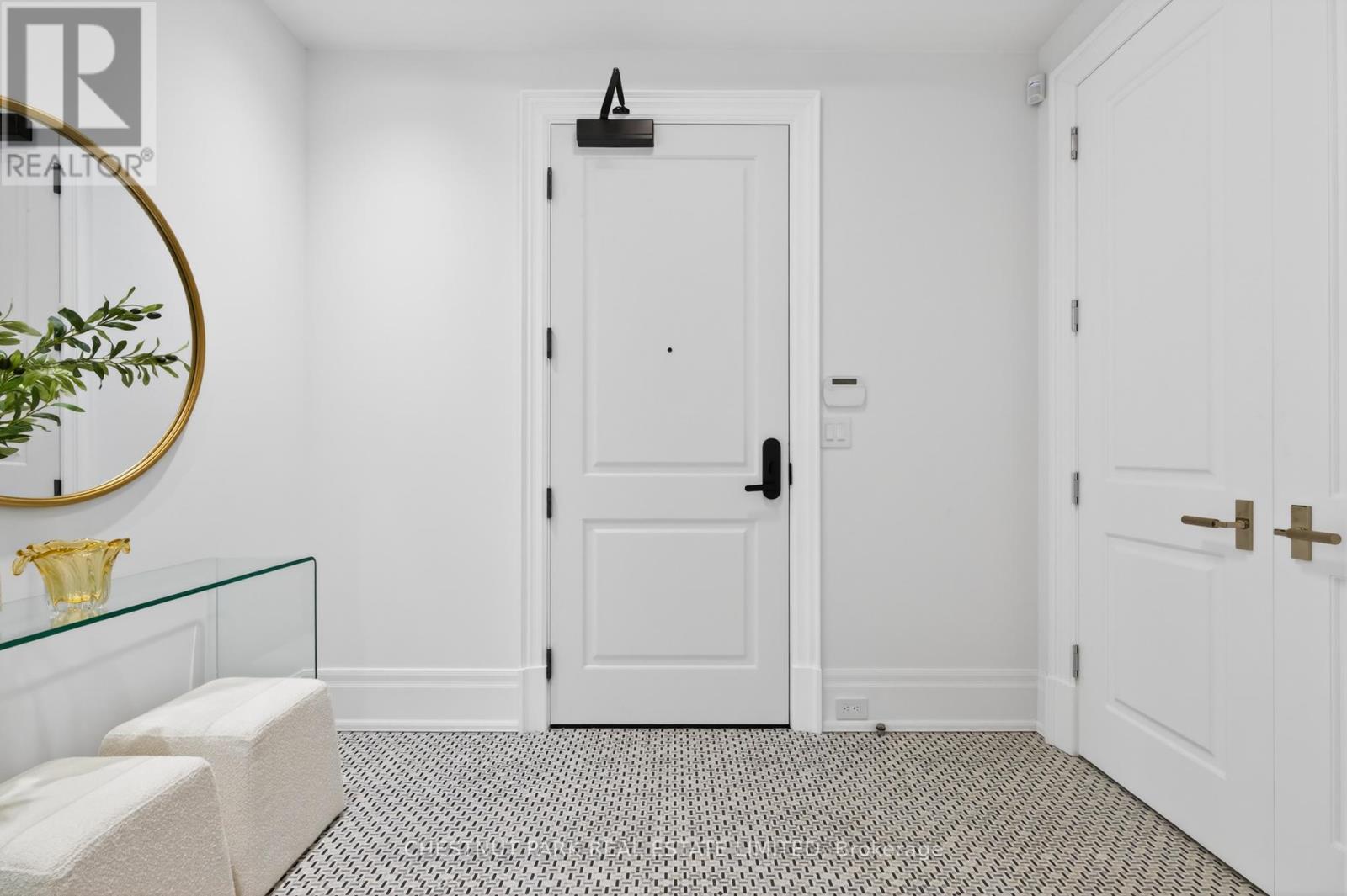 202 - 77 Clarendon Avenue, Toronto, Ontario  M4V 0B8 - Photo 30 - C12852126