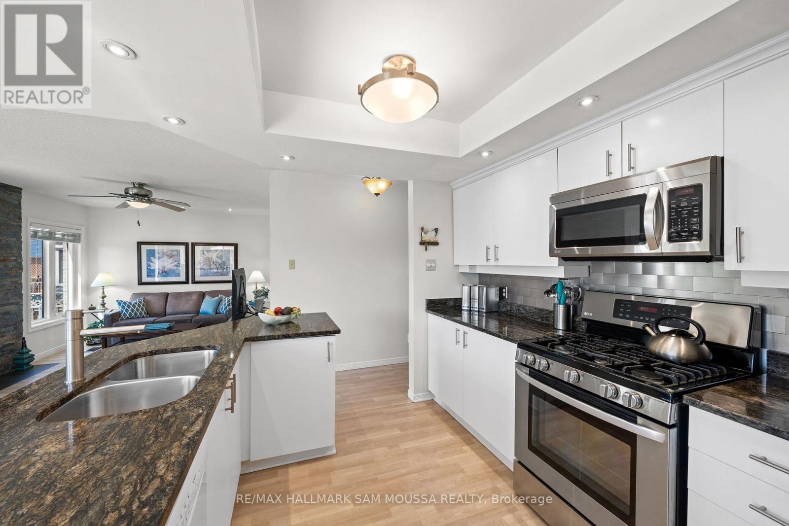 1 Willow Glen Drive, Ottawa, Ontario K2M 1L3 - Photo 10 - X13227572