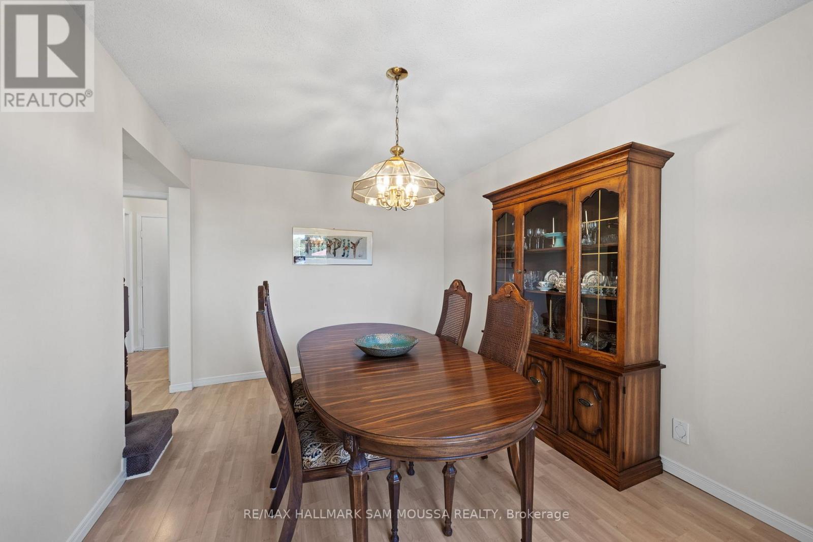 1 Willow Glen Drive, Ottawa, Ontario K2M 1L3 - Photo 16 - X13227572