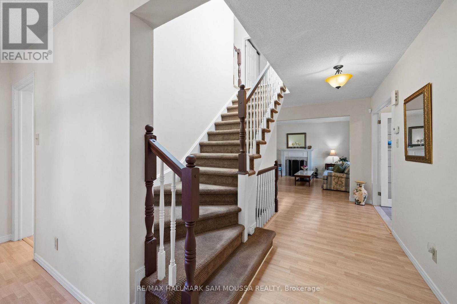 1 Willow Glen Drive, Ottawa, Ontario K2M 1L3 - Photo 18 - X13227572