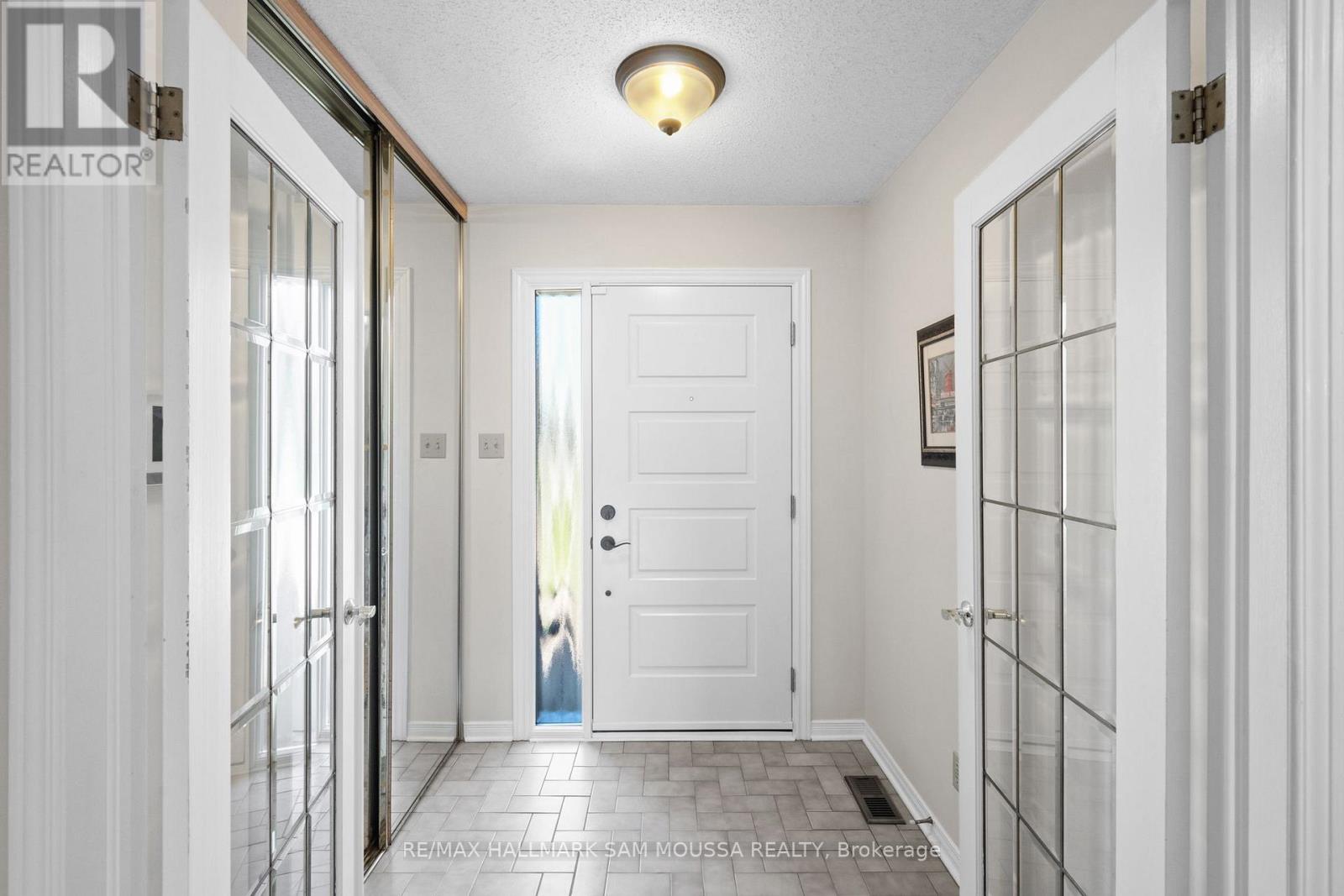 1 Willow Glen Drive, Ottawa, Ontario K2M 1L3 - Photo 5 - X13227572