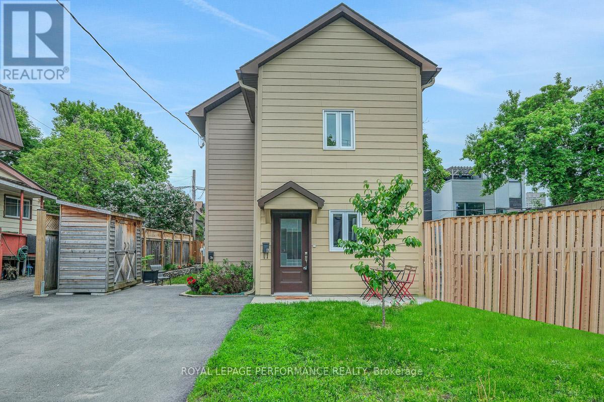6 HILDA STREET, Ottawa, Ontario