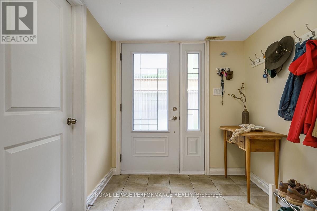 6 Hilda Street, Ottawa, Ontario  K1Y 2A9 - Photo 3 - X13227704