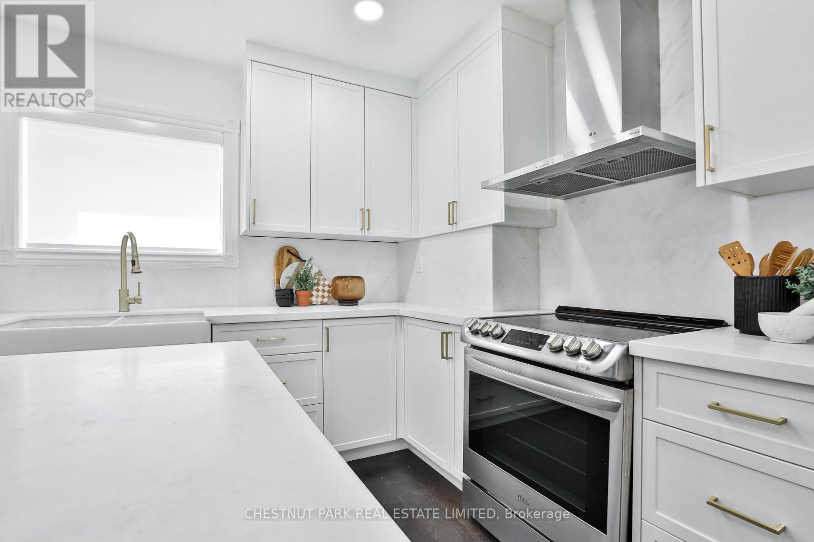 1341 Dupont Street, Toronto, Ontario  M6H 3P3 - Photo 12 - W13227256
