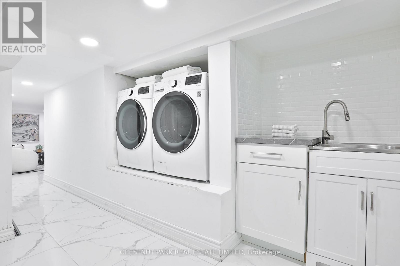 1341 Dupont Street, Toronto, Ontario  M6H 3P3 - Photo 30 - W13227256