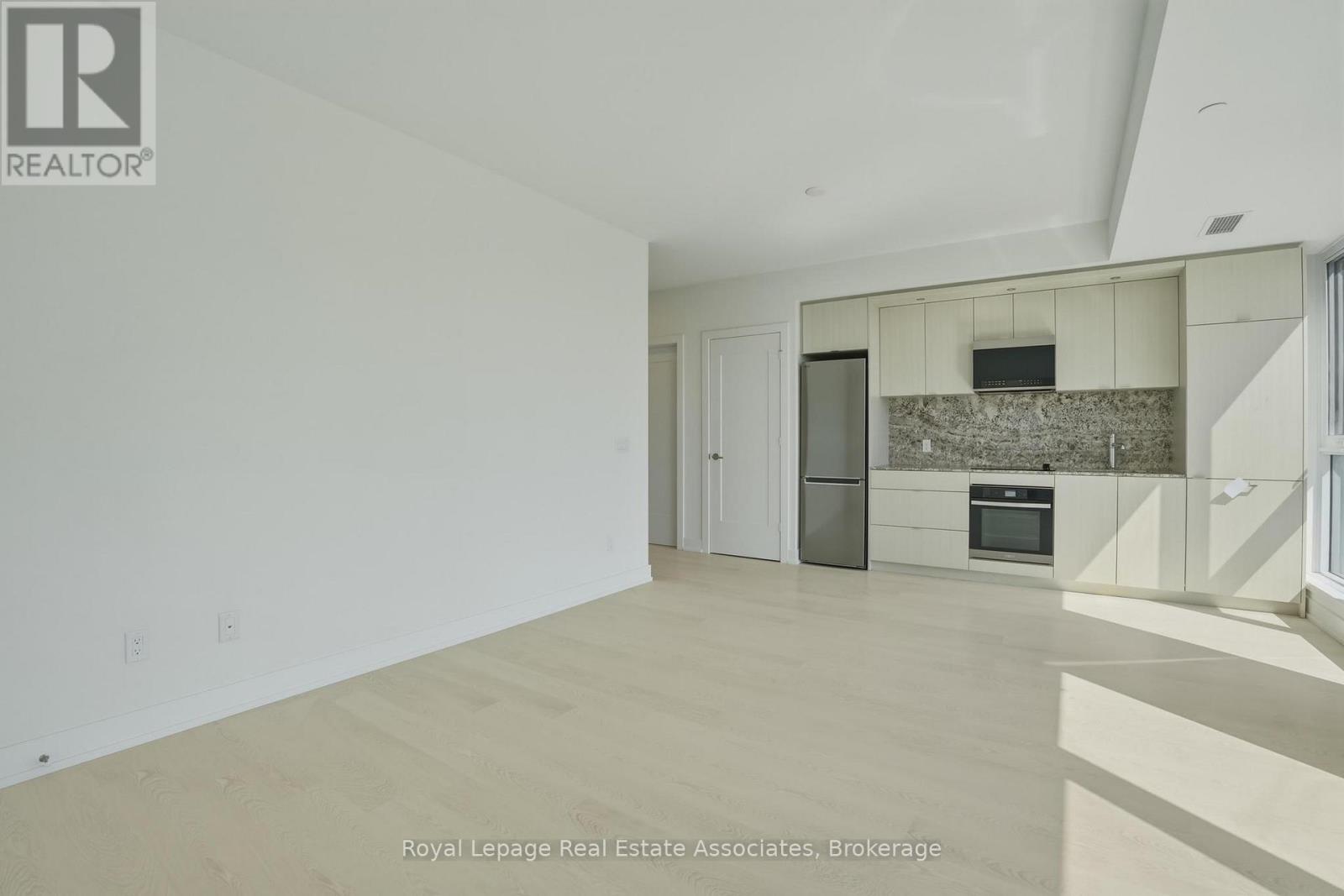 1410 - 25 Cordova Avenue, Toronto, Ontario  M9A 0E5 - Photo 4 - W13227260