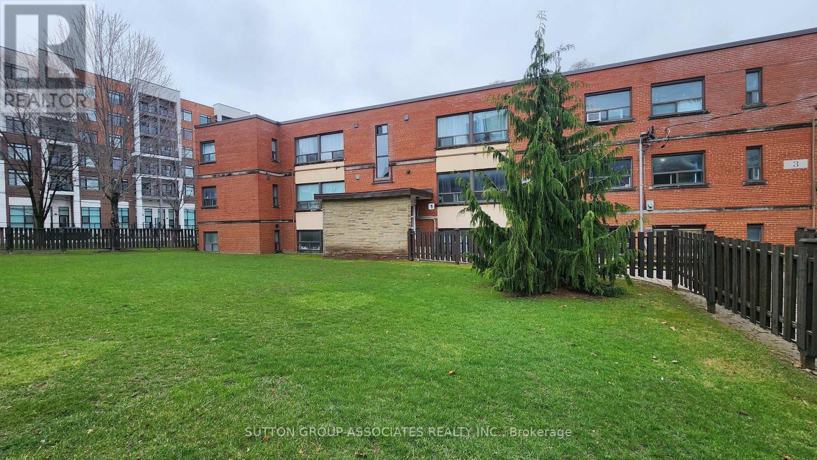304 - 1 Greenbrook Drive, Toronto, Ontario  M6M 2J8 - Photo 21 - W13227312