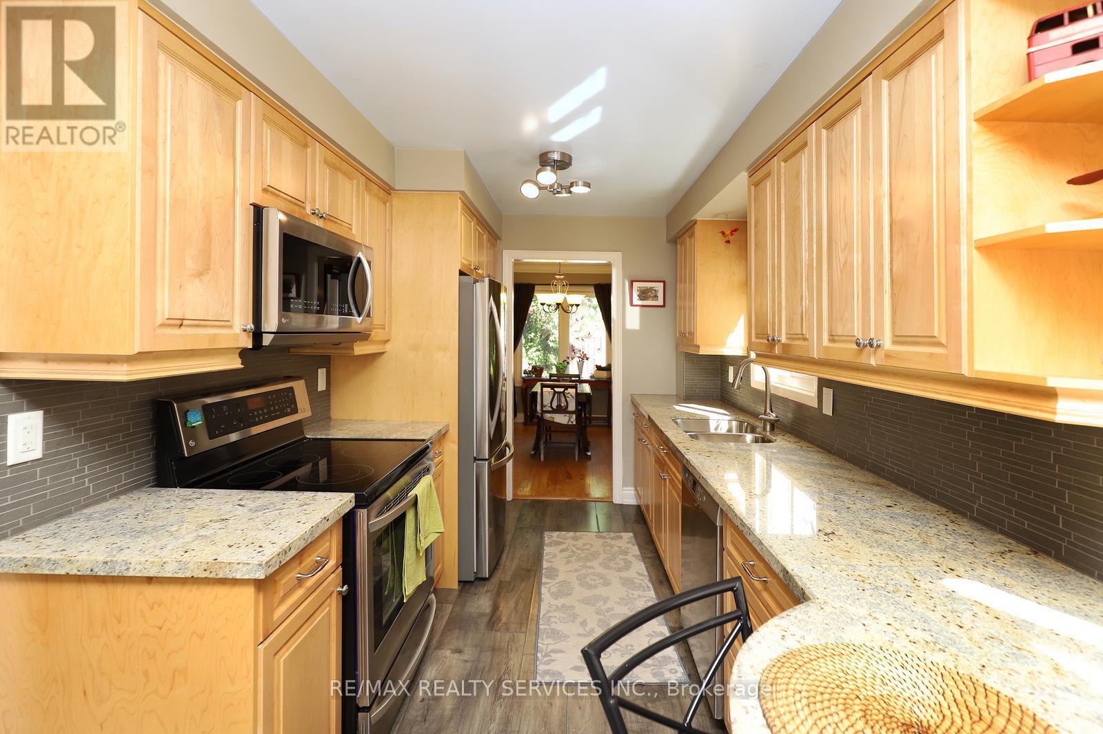14 Kintyre Street, Brampton, Ontario  L6Z 2Y4 - Photo 18 - W13227346
