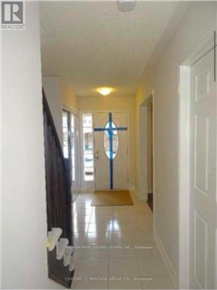 20 Tight Court, Milton, Ontario  L9T 8S3 - Photo 2 - W13227354