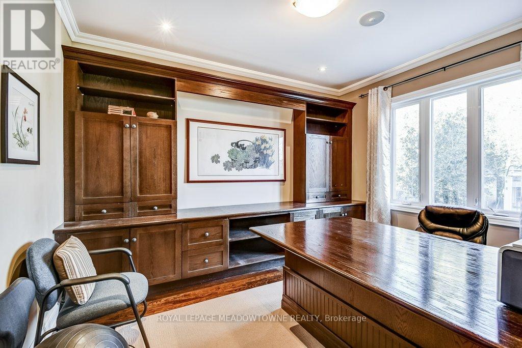 591 Lakeside Avenue, Mississauga, Ontario  L5G 1N7 - Photo 16 - W13227364