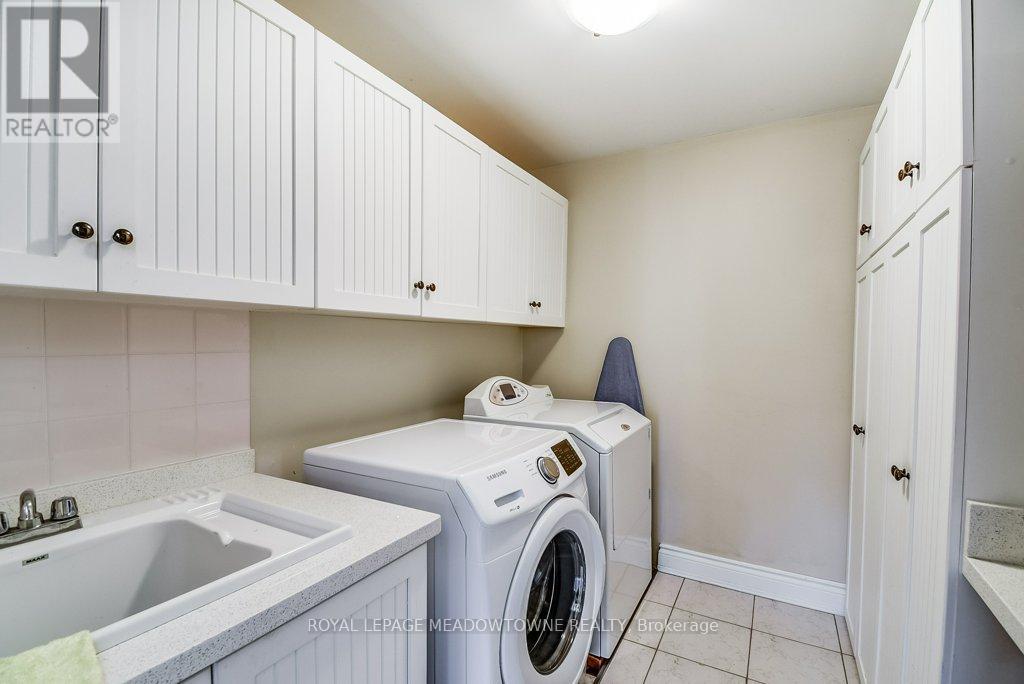 591 Lakeside Avenue, Mississauga, Ontario  L5G 1N7 - Photo 28 - W13227364