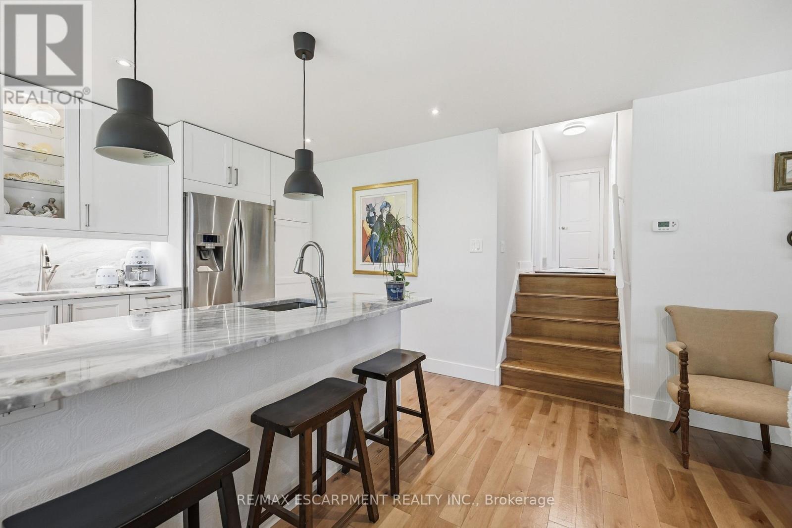 563 Elwood Road, Burlington, Ontario  L7N 3C6 - Photo 23 - W13227370