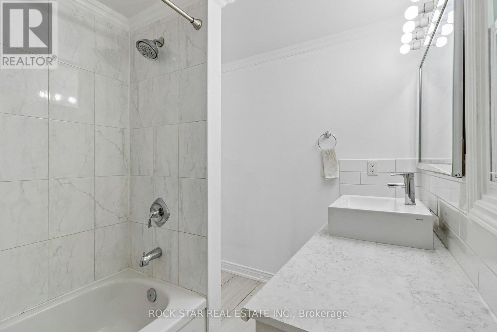 32 Lansing Square, Brampton, Ontario  L6Z 1E6 - Photo 33 - W13227420