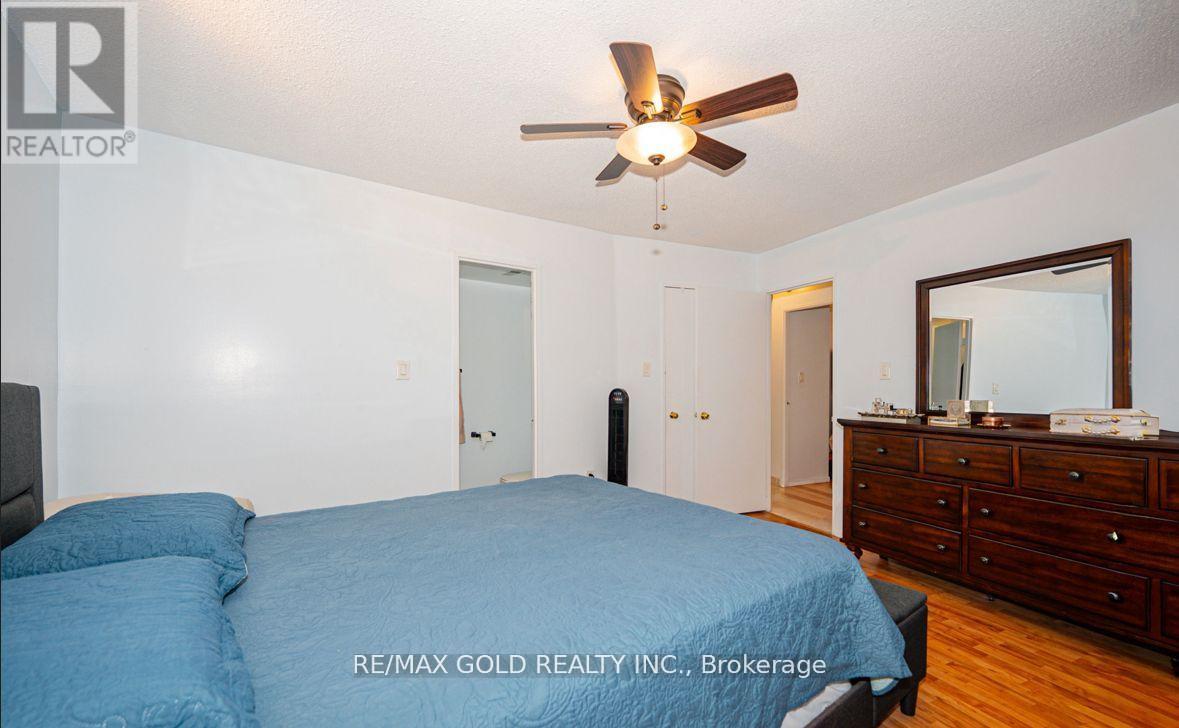 2107 - 330 Dixon Road, Toronto, Ontario  M9R 1S9 - Photo 16 - W13227428
