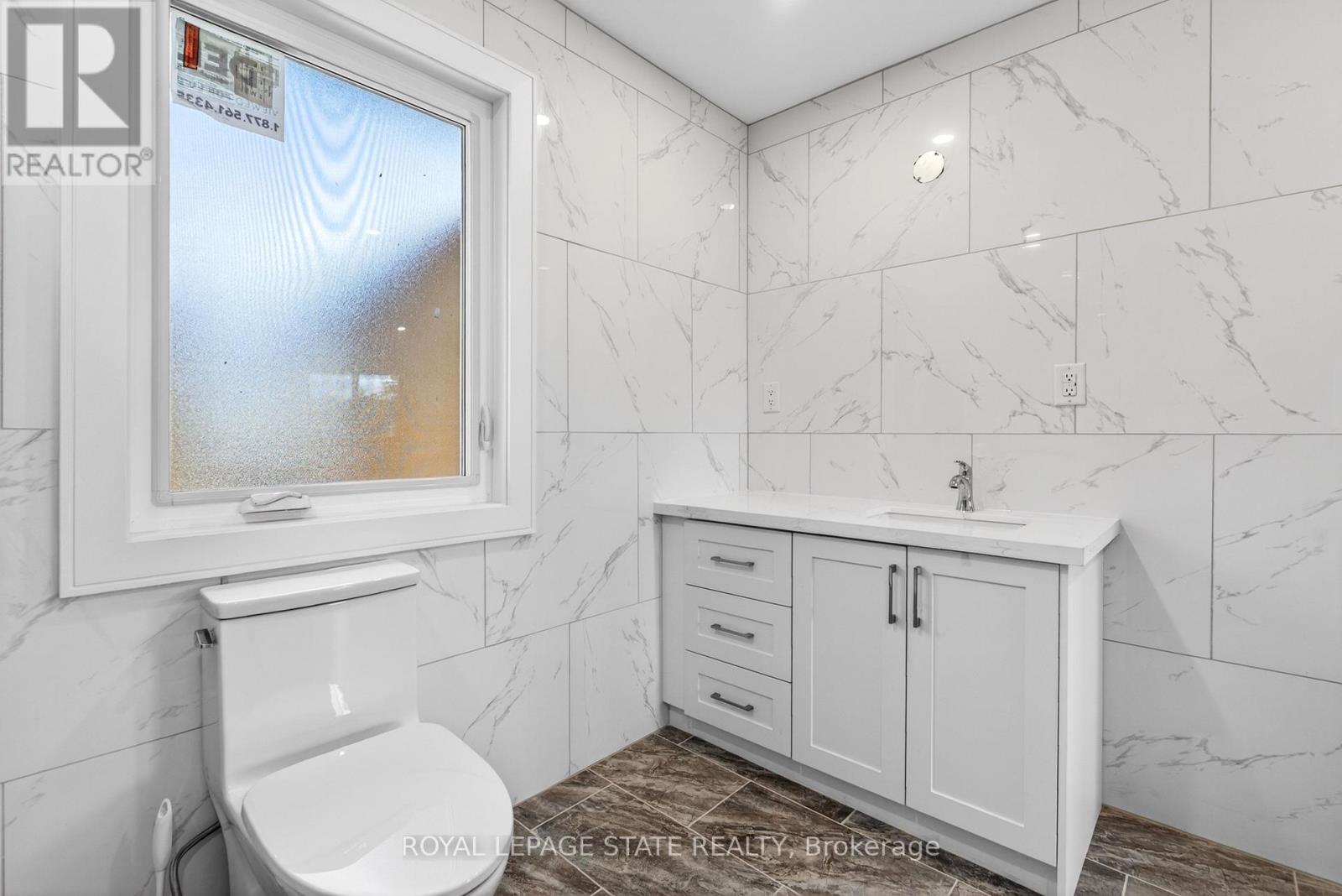 Upper - 8 Cornell Avenue, Hamilton, Ontario  L8E 5N2 - Photo 26 - X13227368