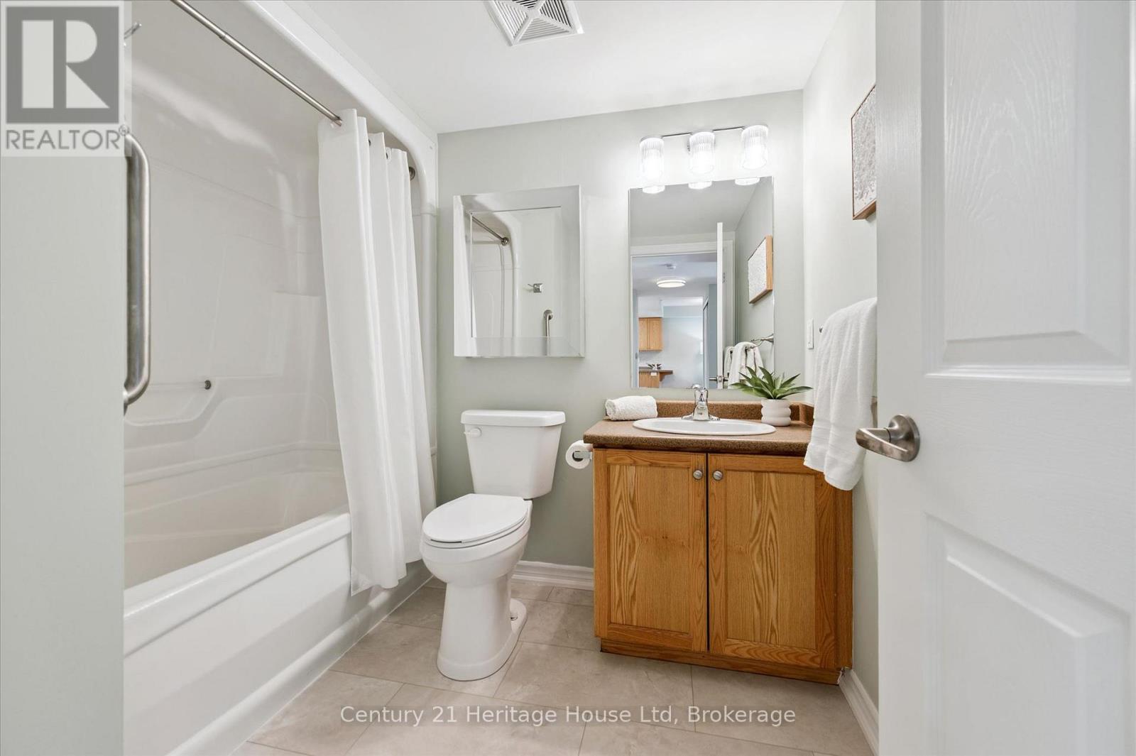 210 - 625 St David Street S, Centre Wellington, Ontario N1M 0A8 - Photo 33 - X13227580