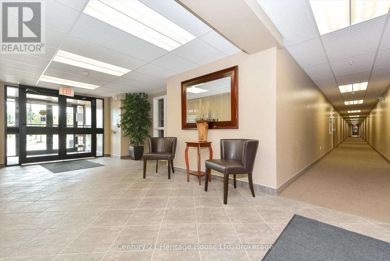210 - 625 St David Street S, Centre Wellington, Ontario N1M 0A8 - Photo 4 - X13227580