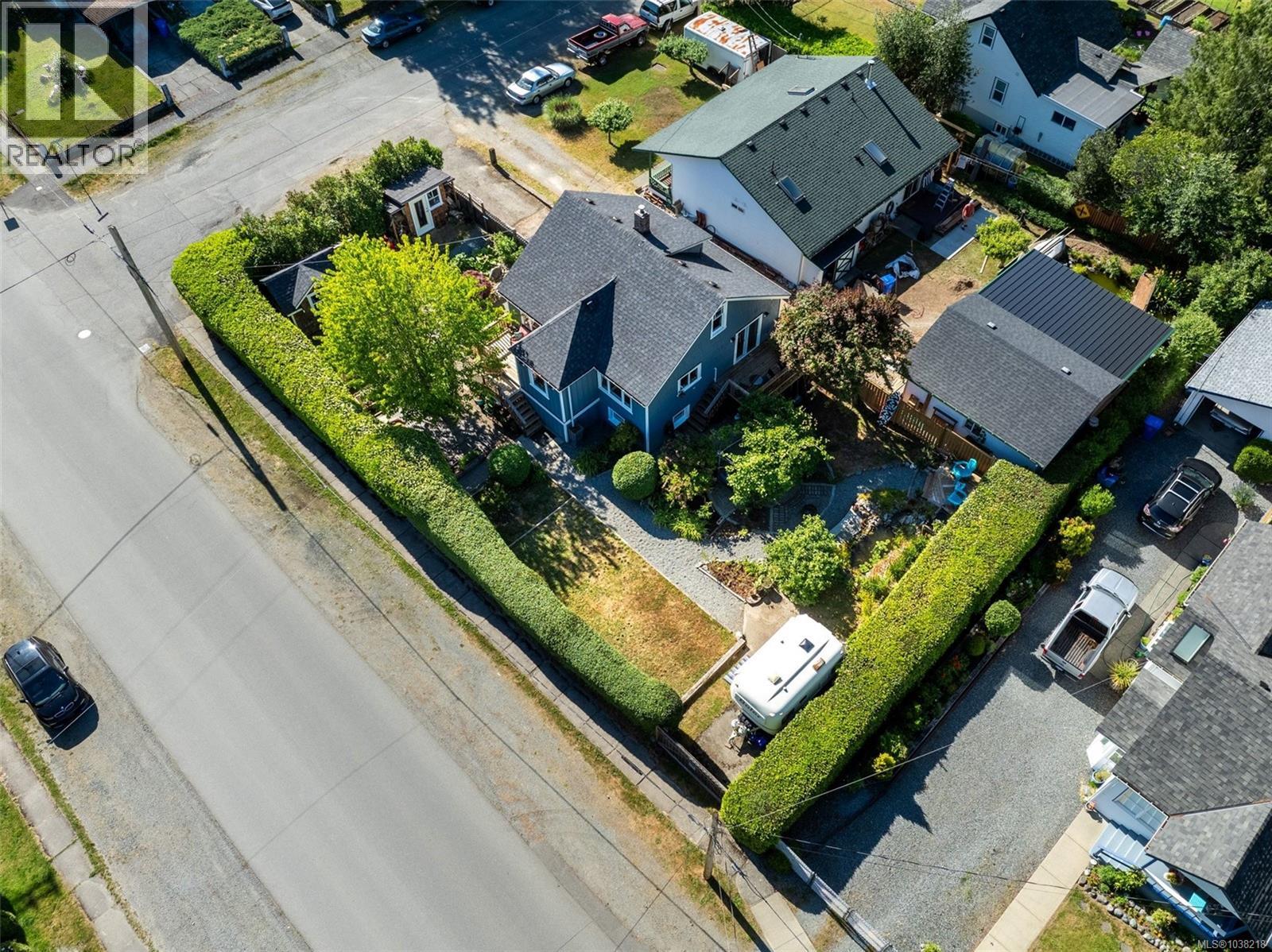 37 Cowichan Ave W, Lake Cowichan, British Columbia  V0R 2G0 - Photo 45 - 1038218