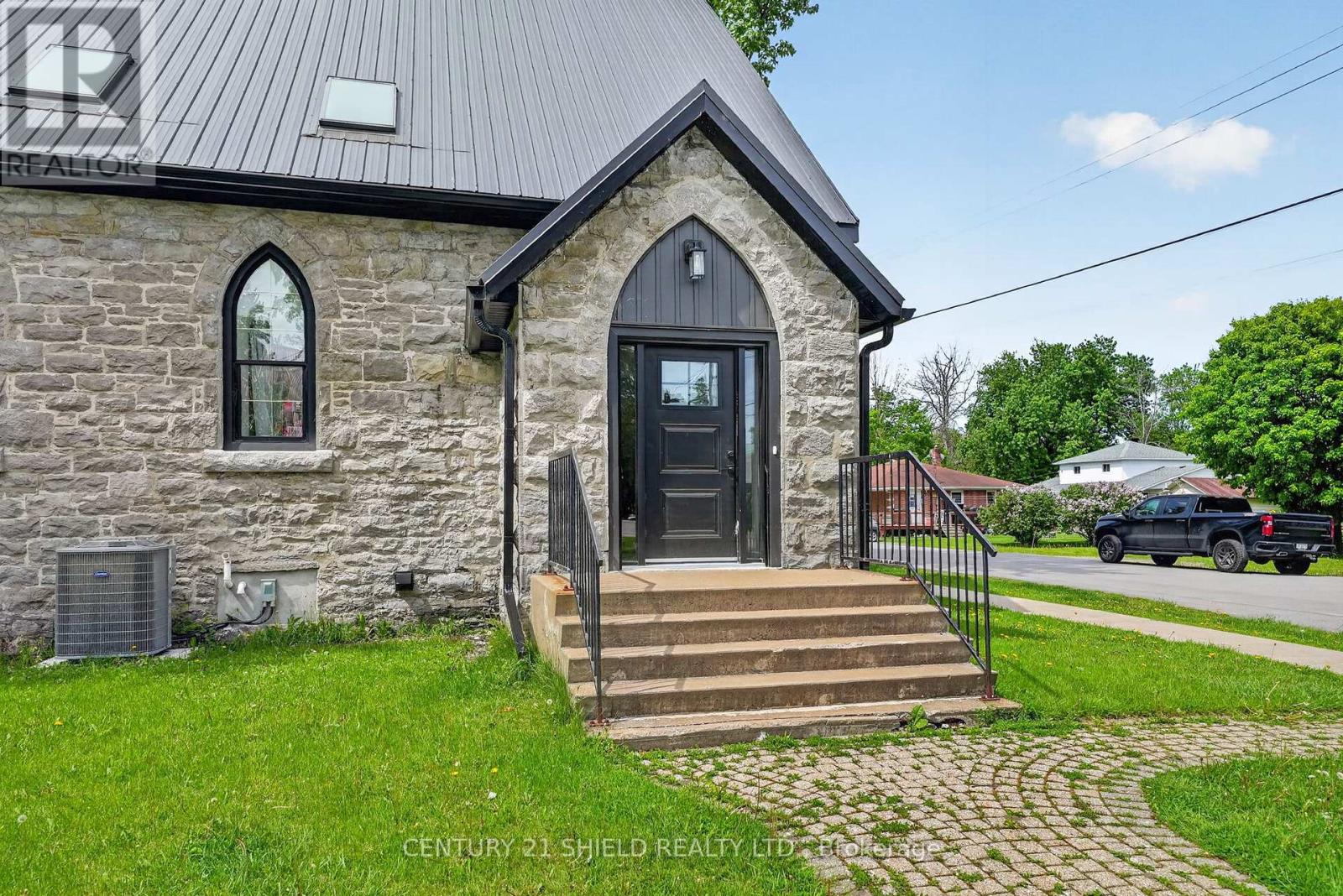 12 Maple Street, South Glengarry, Ontario K0C 1N0 - Photo 43 - X13226568