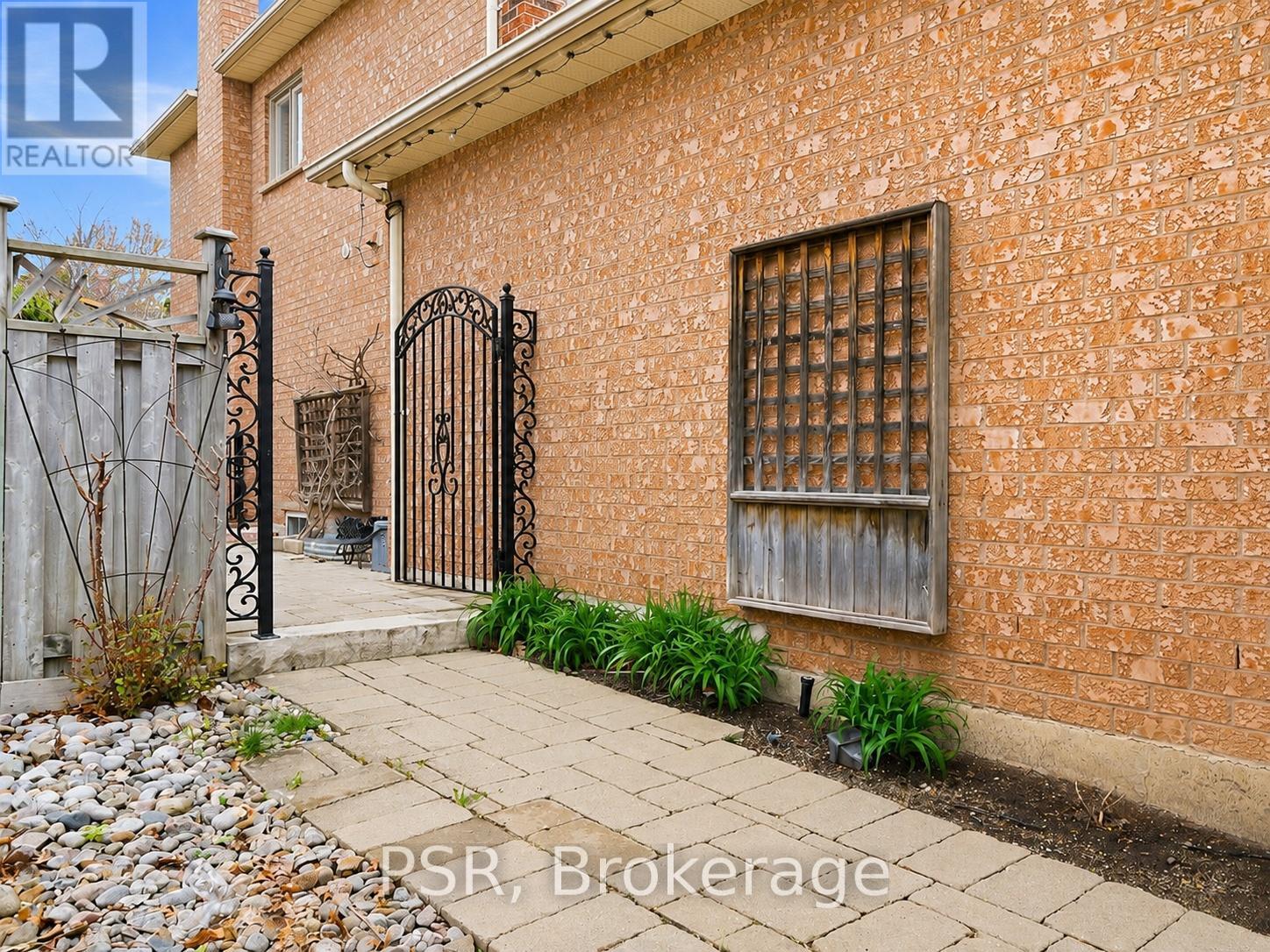 Bsmt - 1479 Bancroft Drive, Mississauga, Ontario  L5V 1M3 - Photo 4 - W13134862