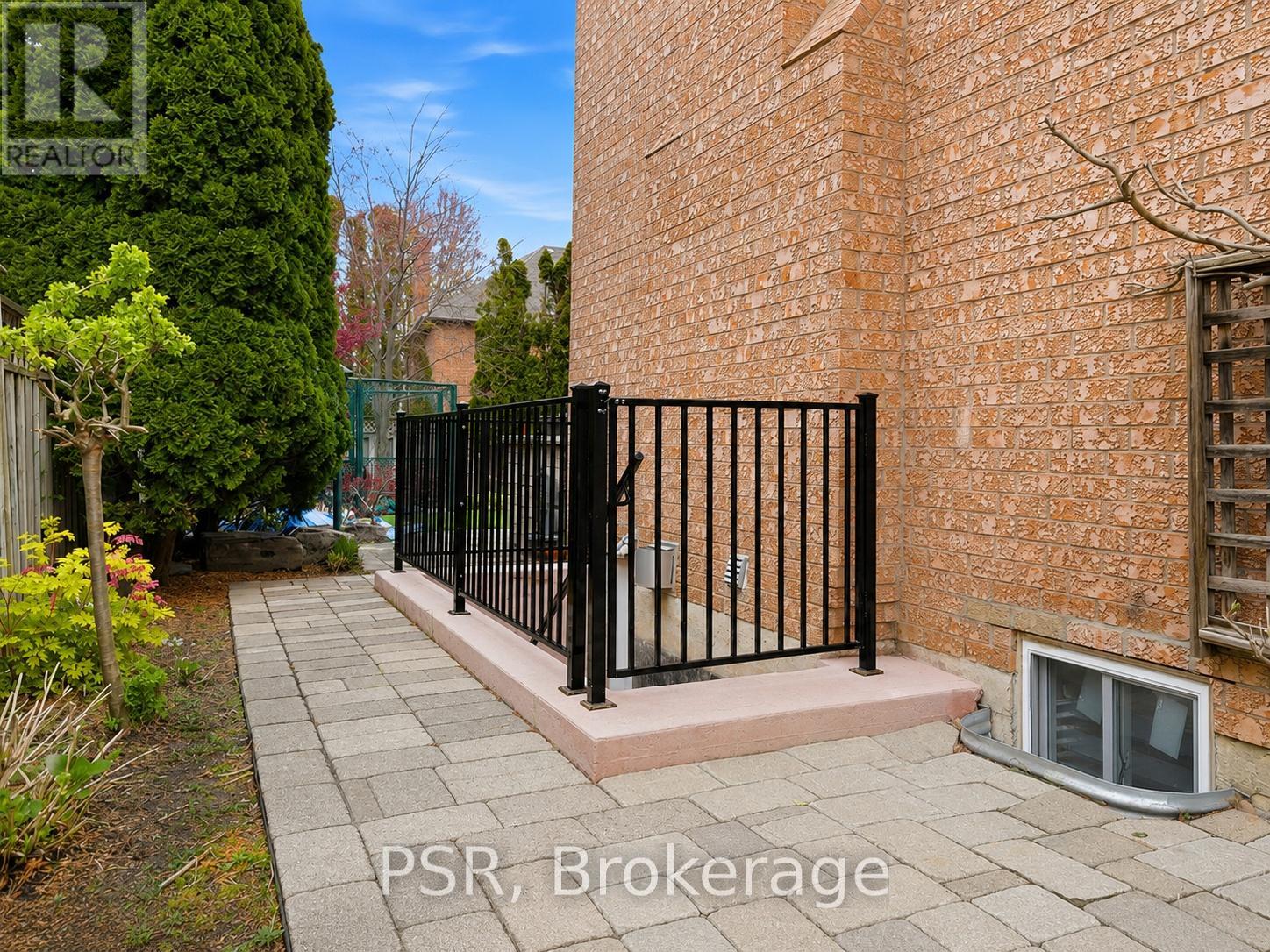 Bsmt - 1479 Bancroft Drive, Mississauga, Ontario  L5V 1M3 - Photo 5 - W13134862