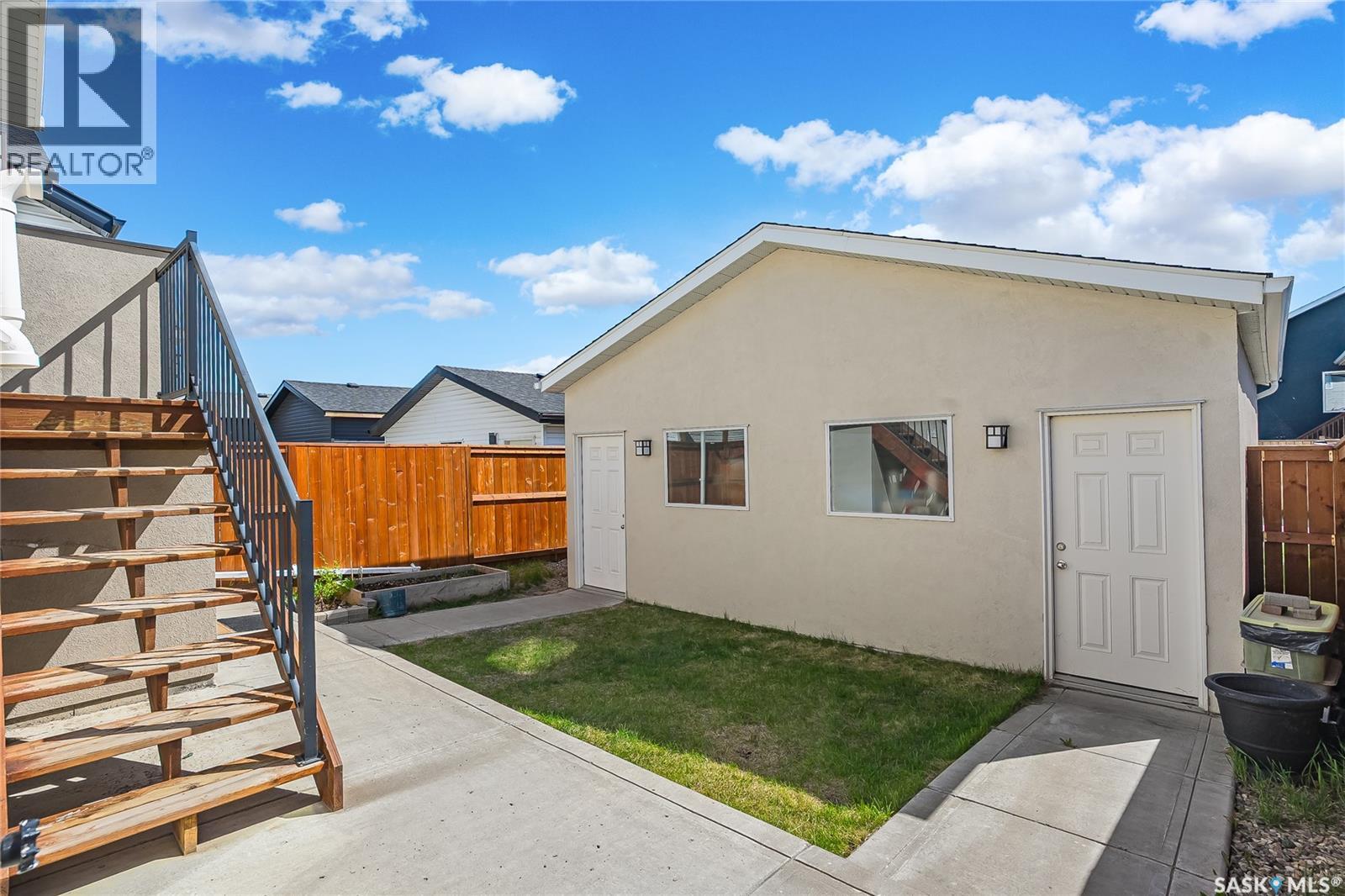 538 Fast Way, Saskatoon, Saskatchewan  S7W 0W9 - Photo 43 - SK037071