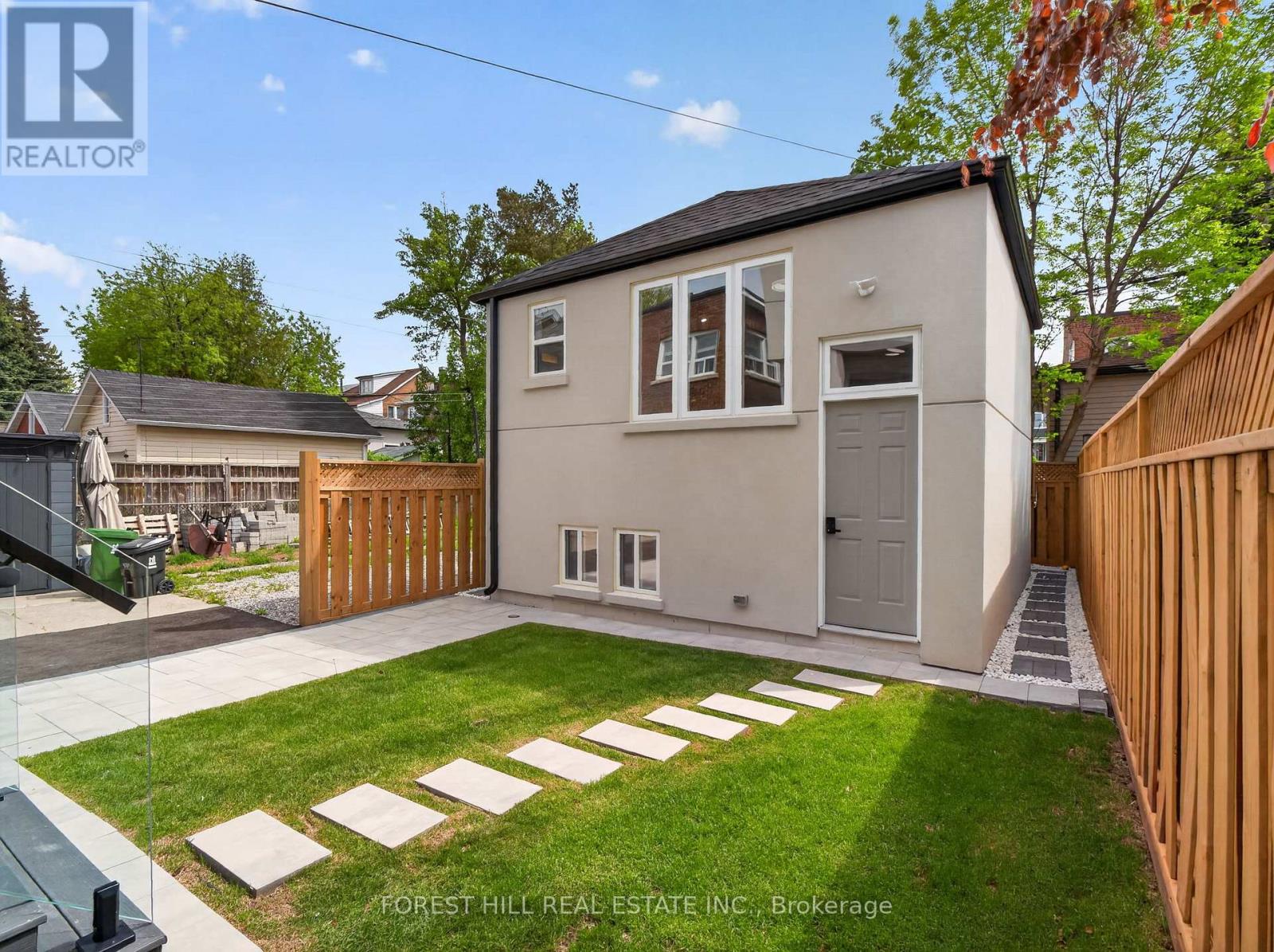 249 Lauder Avenue, Toronto, Ontario  M6E 3H5 - Photo 38 - C13226870