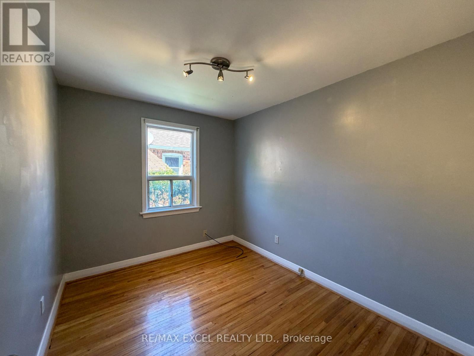 2 Rufford Road, Toronto, Ontario  M8W 4V4 - Photo 12 - W12971630