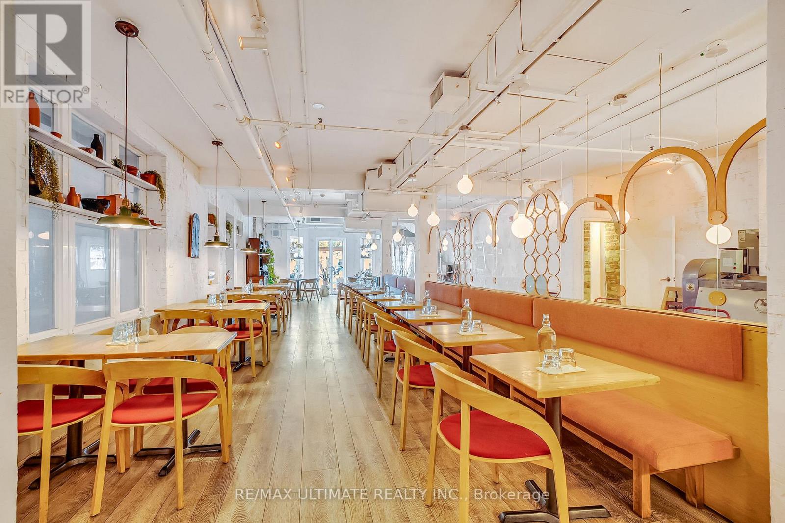 460 College Street, Toronto, Ontario  M6G 1A1 - Photo 7 - C13170018