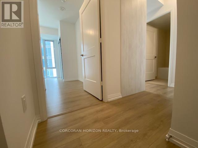 1805 - 8 Widmer Street, Toronto, Ontario  M5V 2E7 - Photo 16 - C13227446