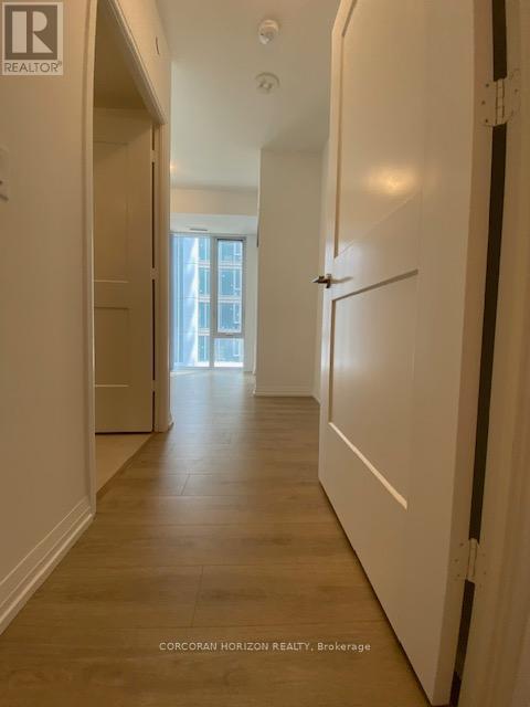 1805 - 8 Widmer Street, Toronto, Ontario  M5V 2E7 - Photo 19 - C13227446